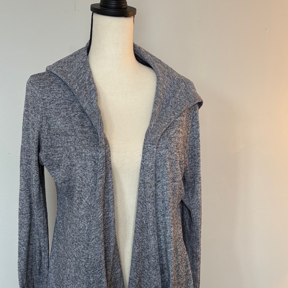 Old Navy active jacket - Picture 2 of 5